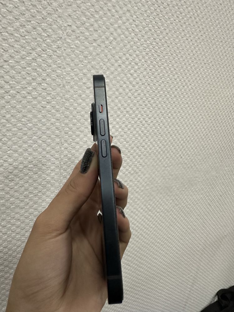 Iphone 14 синий