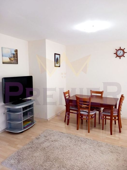 Дава се под наем Тристаен апартамент в Варна, ВИНС - 87 кв.м за 600 € - Снимка #1