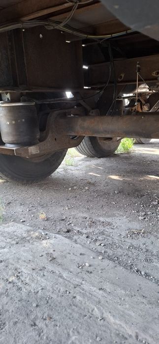 Vând Semiremorca Prelată