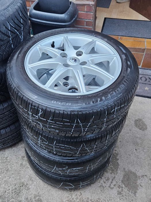 Оригинални лети джанти 15" 4x100 Renault