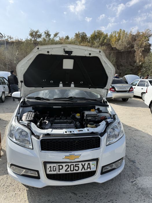 Moshina 2022 yil nexia3 avtamat