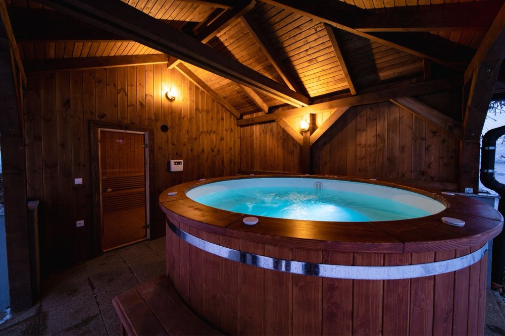 Inchiriez casa la cheie