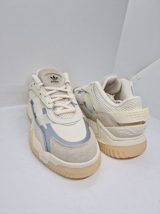 Adidas Niteball II nr. 36,36 2/3,40 2/3