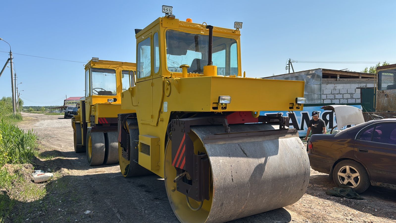 Продам каток двух вальцовый 10,5 тонн