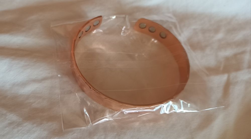 Bratara din cupru cu magneti