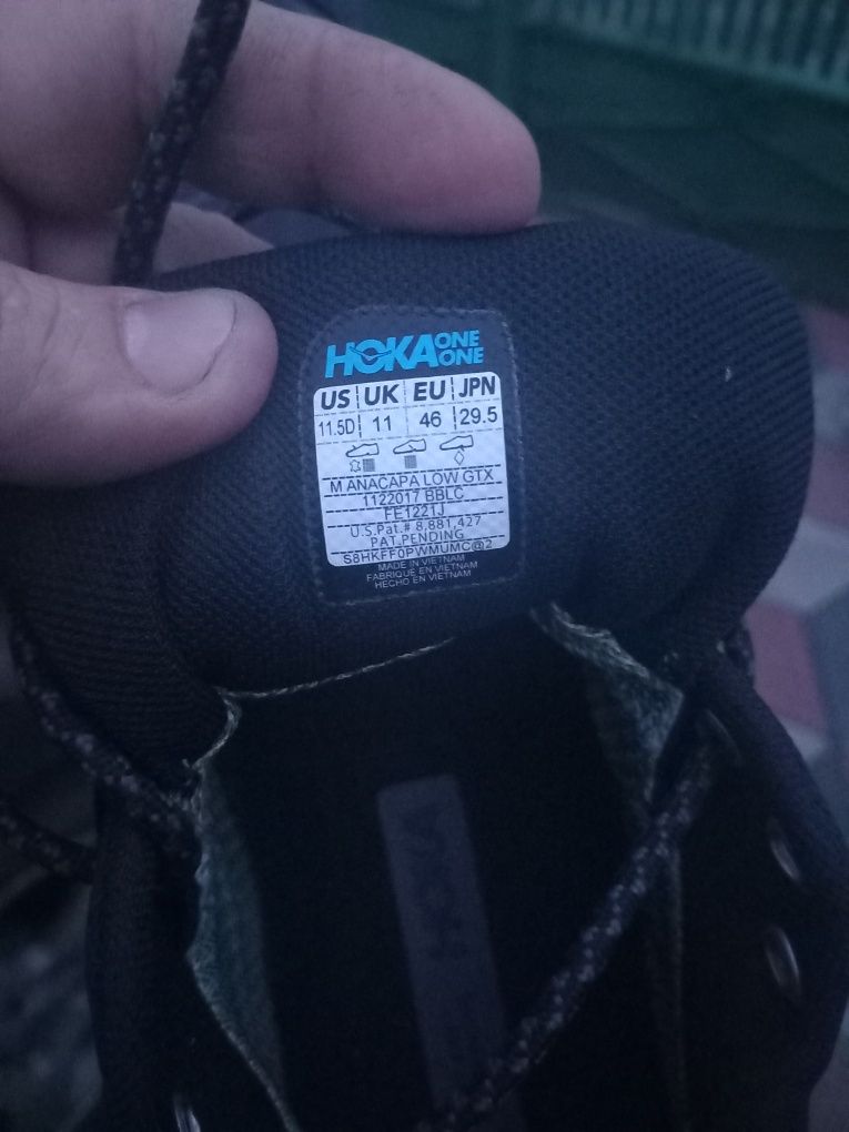 Hoka gore-tex sunt aduși din Anglia