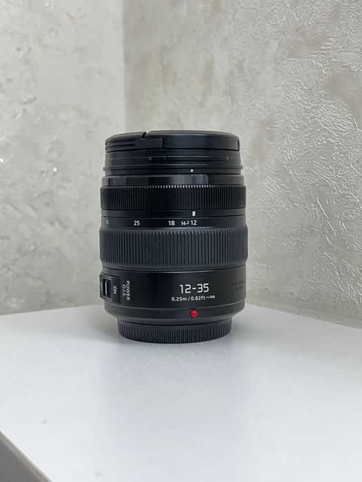 Panasonic LUMIX G Series 12-35mm
F2.8 Leica