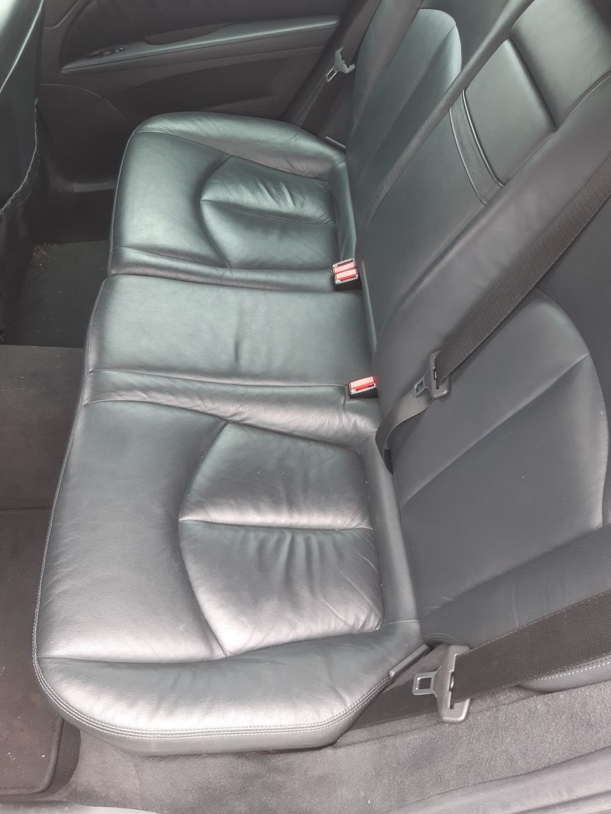 Кожен салон Мерцедес w211 комби