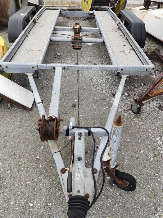 Ремарке платформа