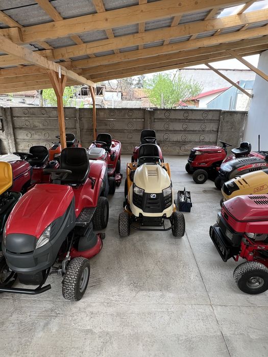 Tractoras de tuns iarba Top cele mai cunoscute si fiabile marci