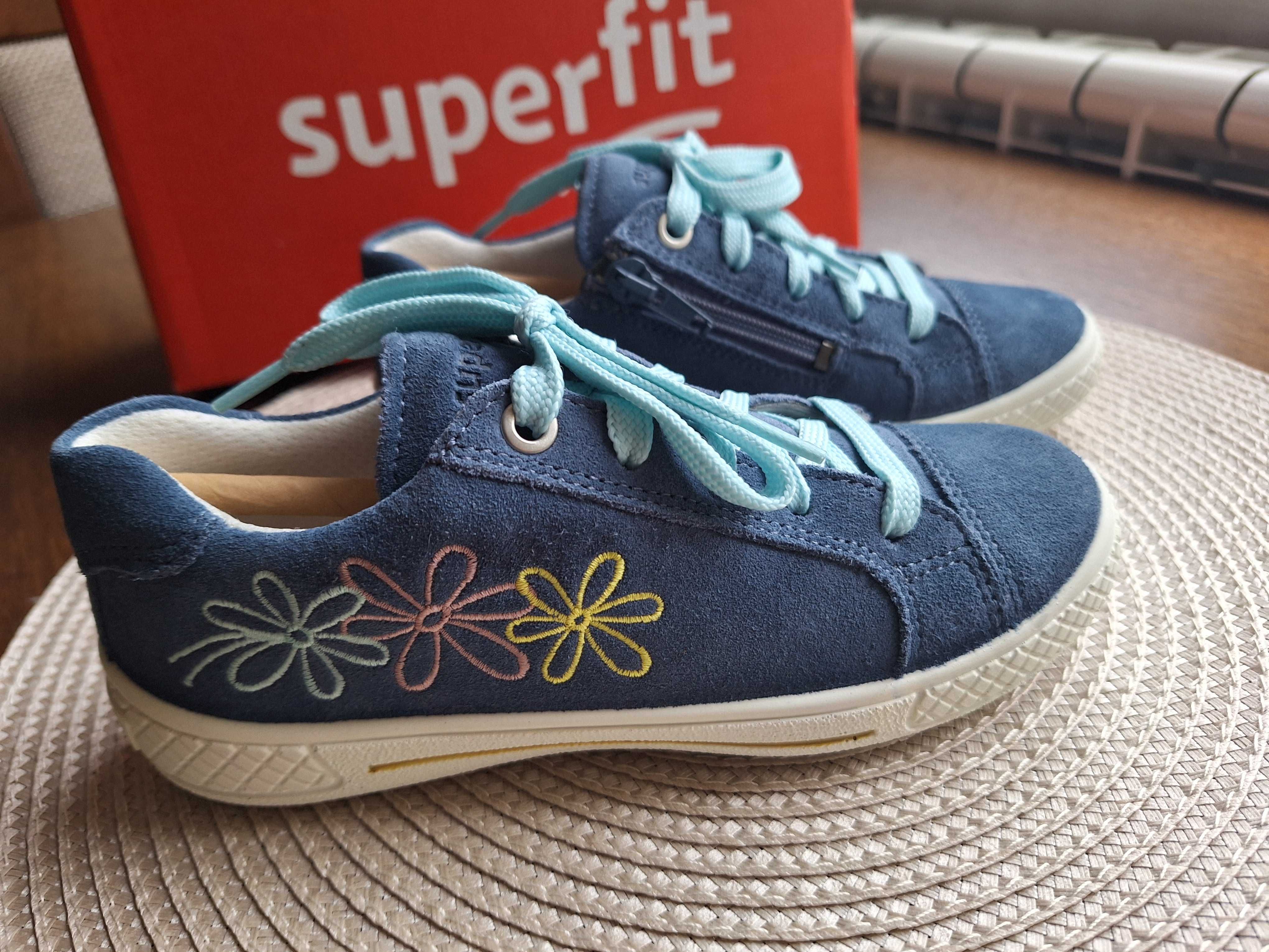 Нови обувки/сникерси/сандали на Geox и Superfit - н. 30