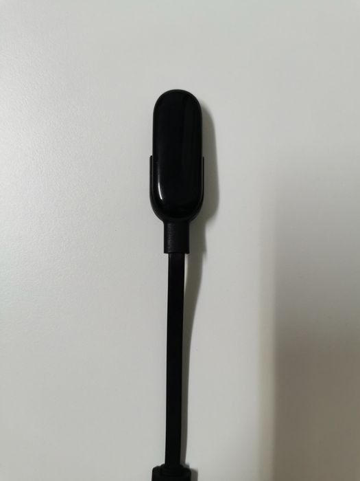 Vând  Mi band 3+ 2 curele