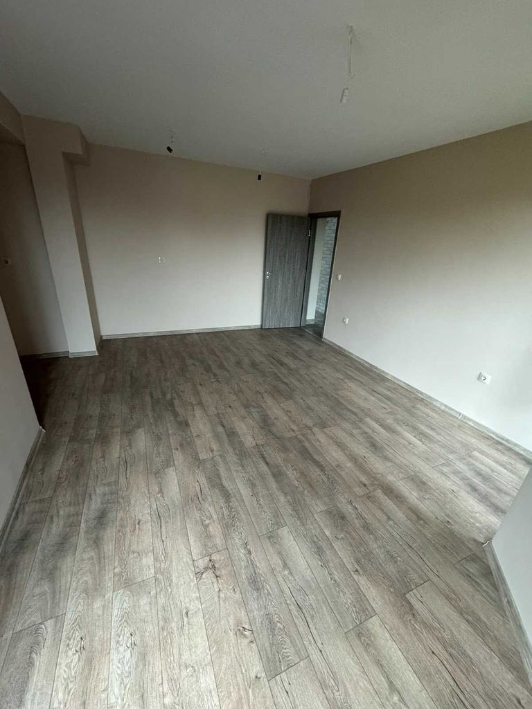 Продава се Тристаен апартамент в Пловдив, Съдийски - 132 кв.м за 2008 €/кв.м - Снимка #8