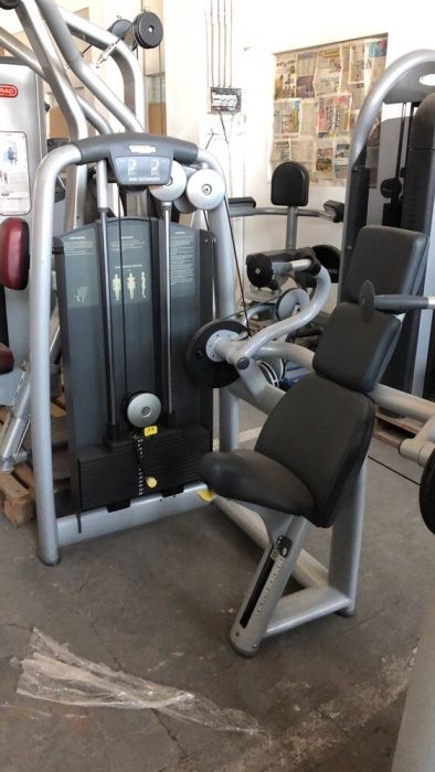 Depozit aparate fitness technogym
