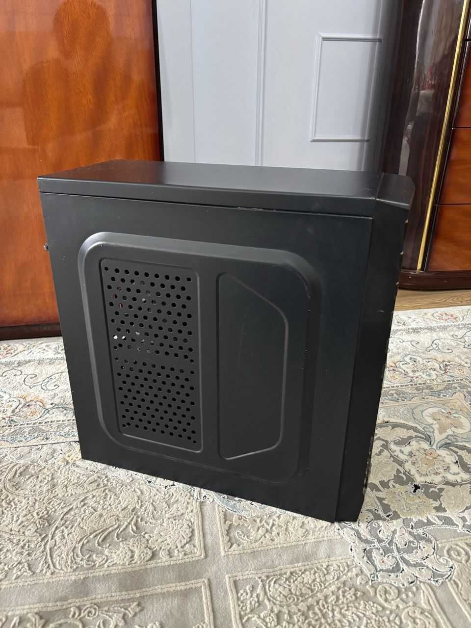 Игровая Мышь Logitech g 102  \ Монитор Acer \ SSD