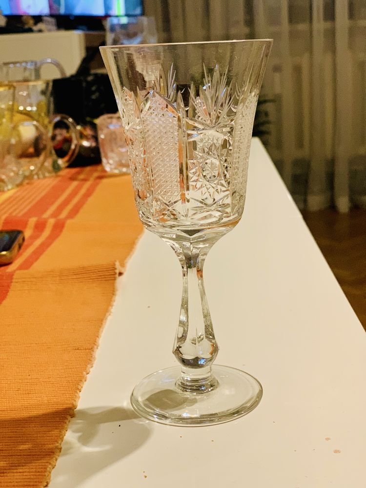 Чаши за вино Зорница