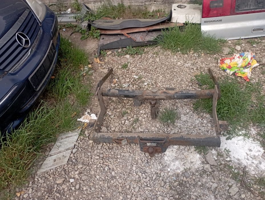 Crlig Remorcare Șharan