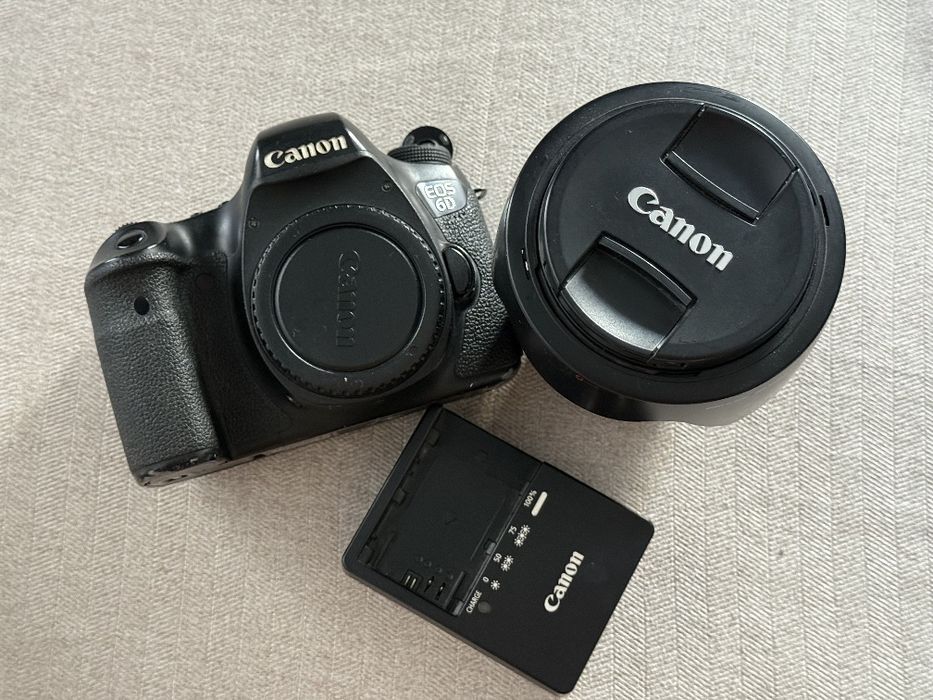 Фотоаппарат Canon EOS 6D
