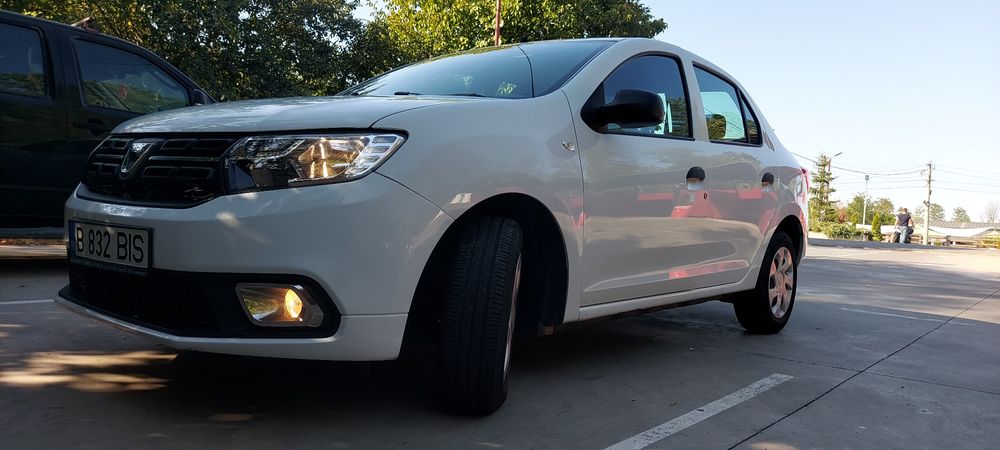 Logan 1.0 benzina, 41k km, unic propietar, AC, senzori parcare