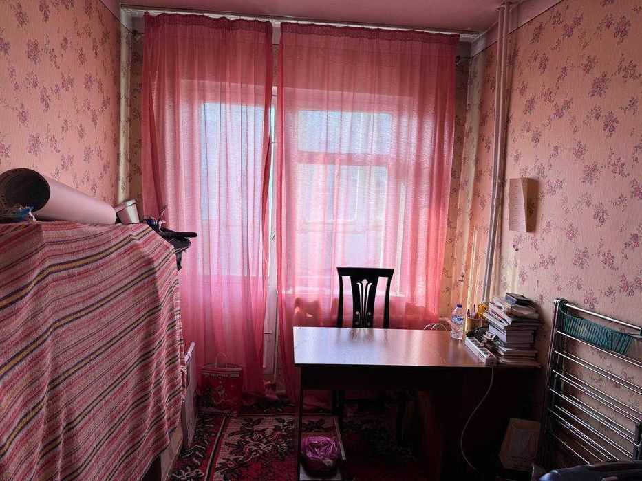 Юнусабад 18 квартал, 4/3/4 кирпич 77 серия 90 кв.м. =
