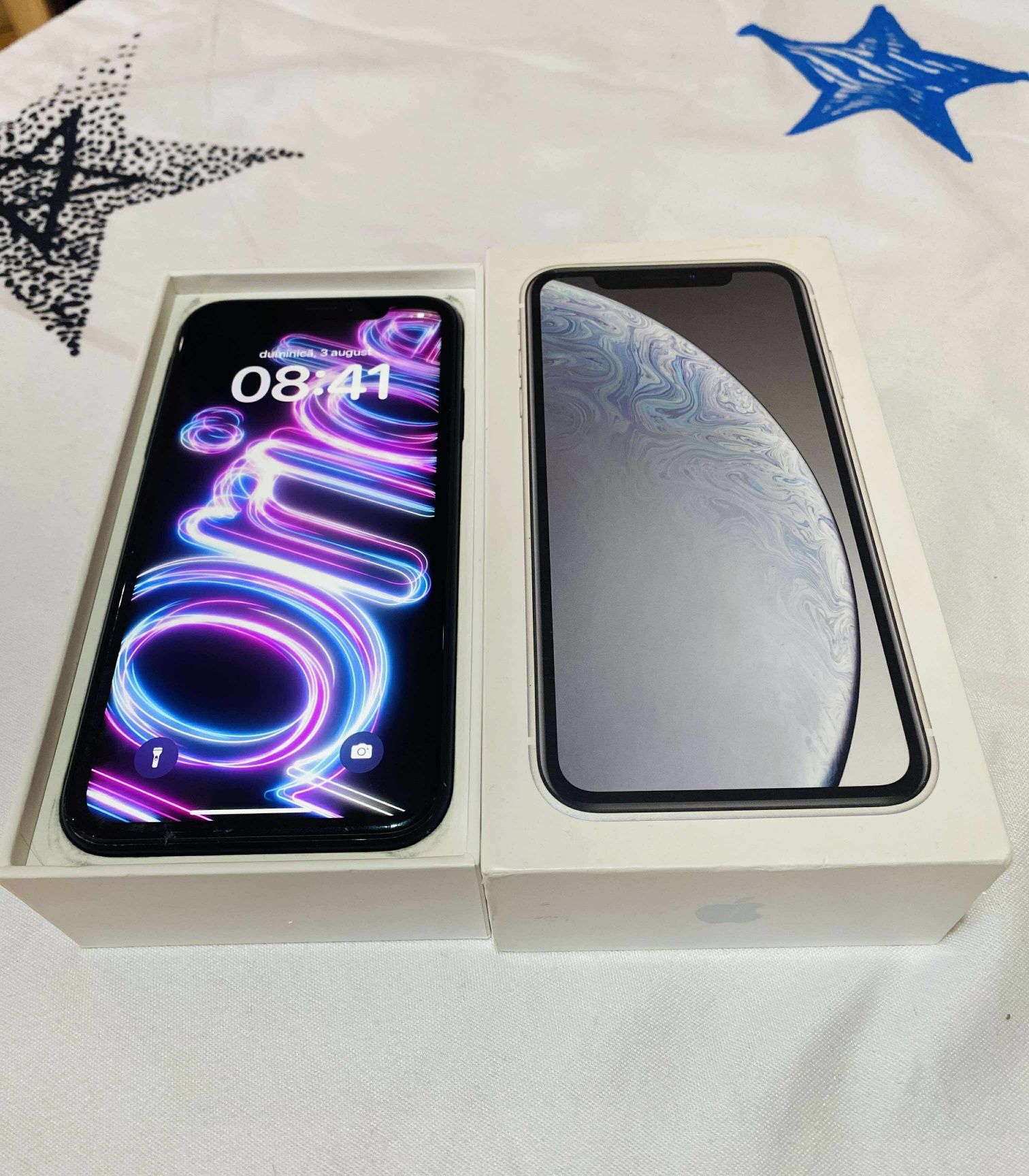 Vând \Schimb iPhone Xr impecabil baterie 85%