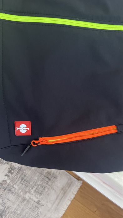 Vând vestă nouă engelbert Strauss - L