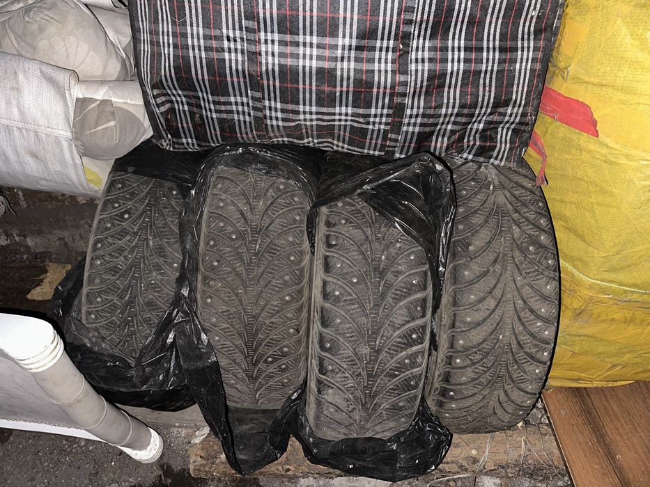 Продам зимнюю резину