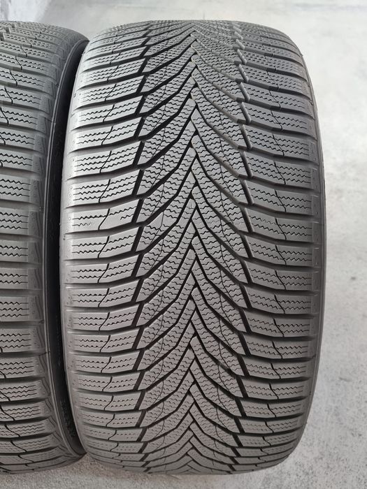 "Dot 22" 255/35/18 Nexen 2Броя: 300лв 7.5мм