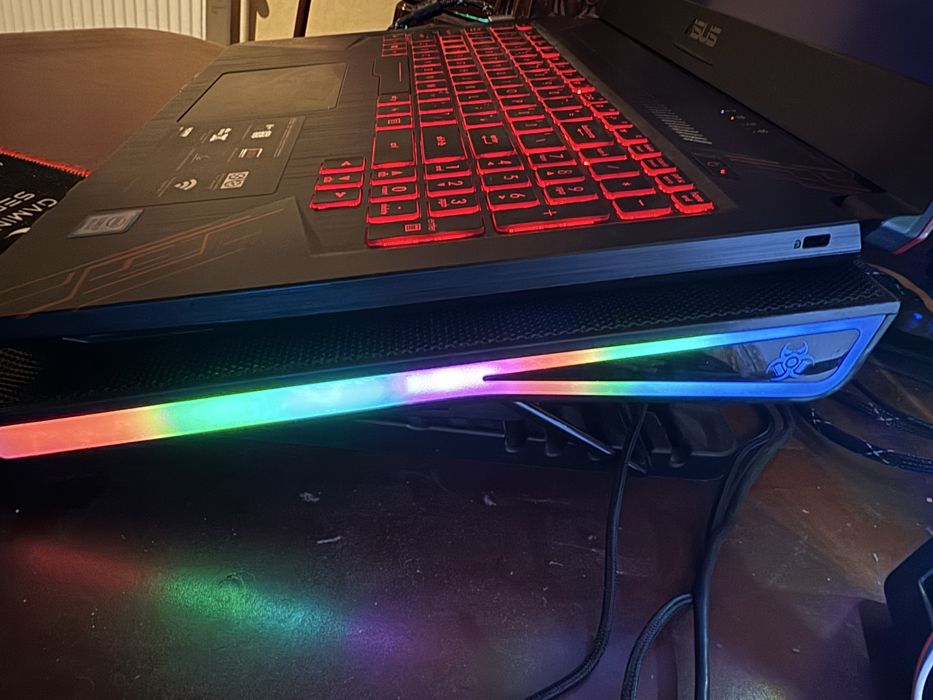 Vand lapotp i7 gen 8