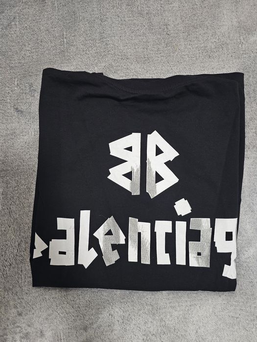 Тениска ,balenciaga размер Л
