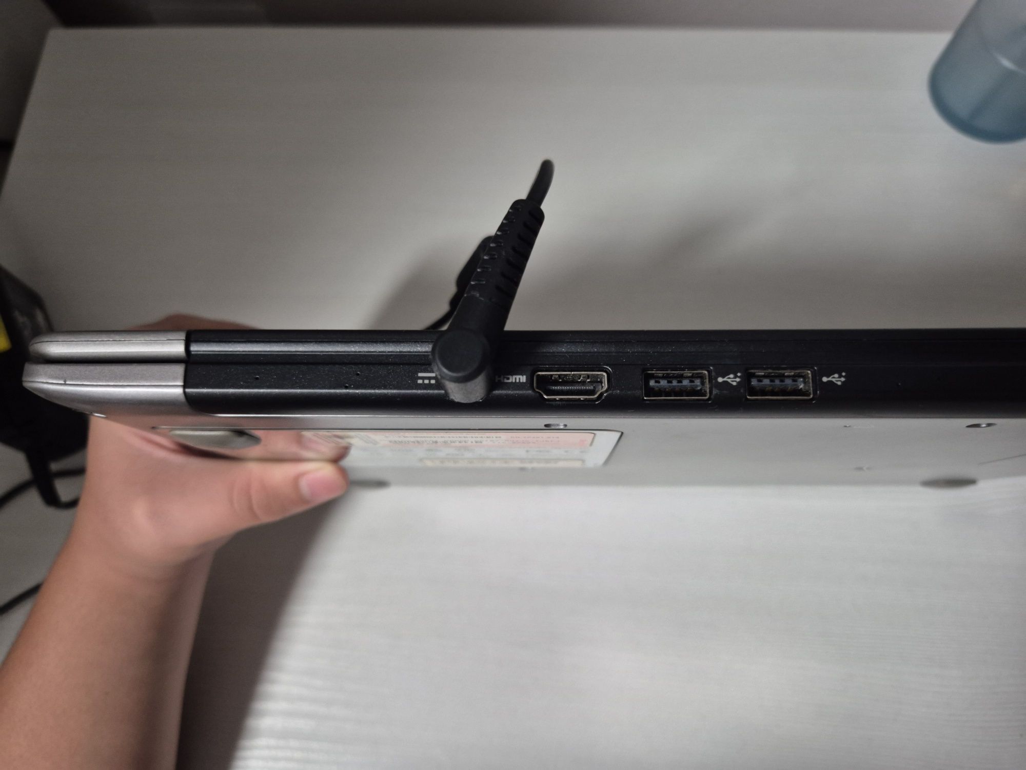 Asus aspire s3.   .