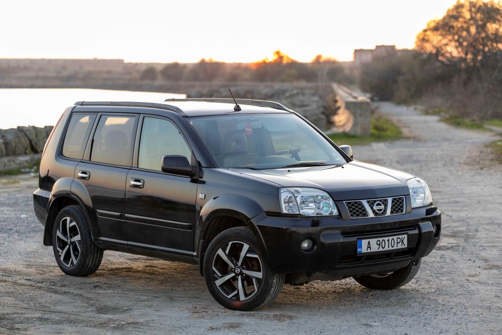 Nissan X-trail 2.5 бензин