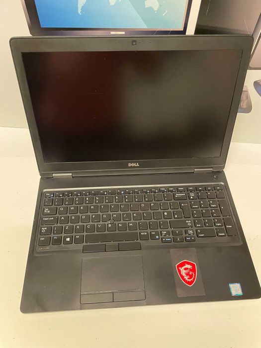 Dell Latitude 5580, I7 7820 HQ, 16 Gb, SSD 256, video dedicat, Win11