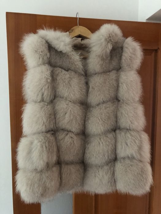 Vand haina de blana vulpe polara