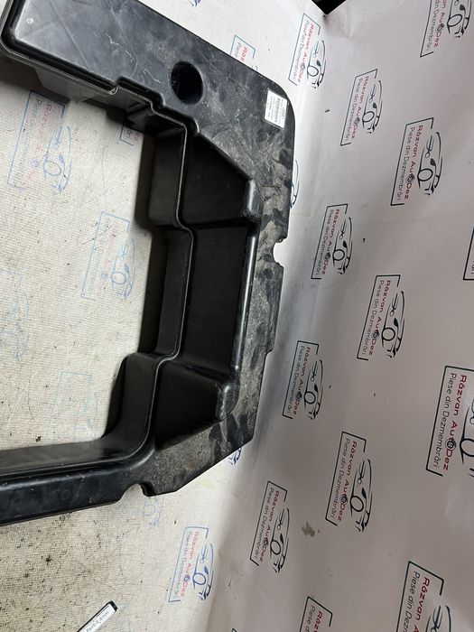 subwoofer audi a4 b8 break 2011