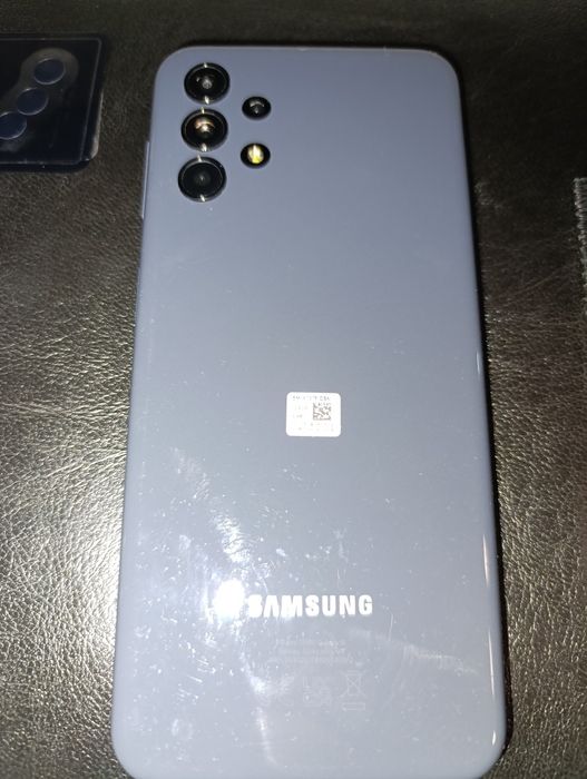 Телефон Samsung Galaxy A13 Перфектен!