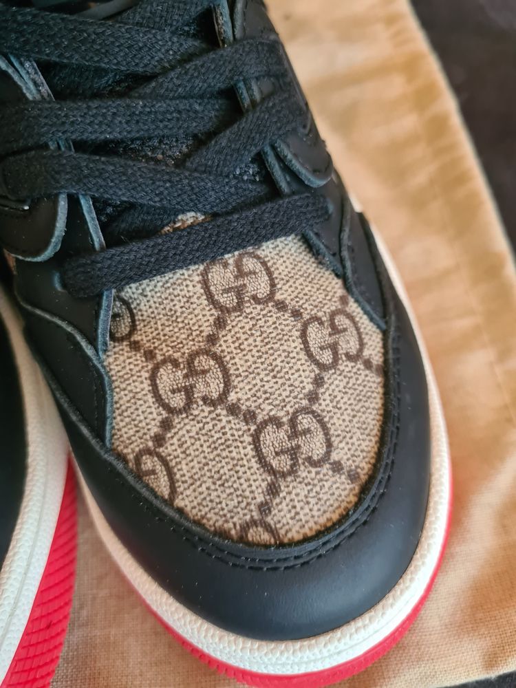 Adidasi tenesi G- size 39/piele naturala/video(Chanel,Dior)