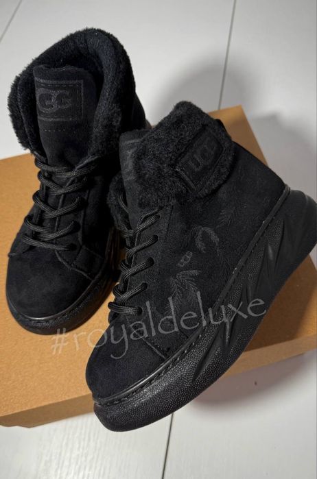 Stoc Ugg dama negre