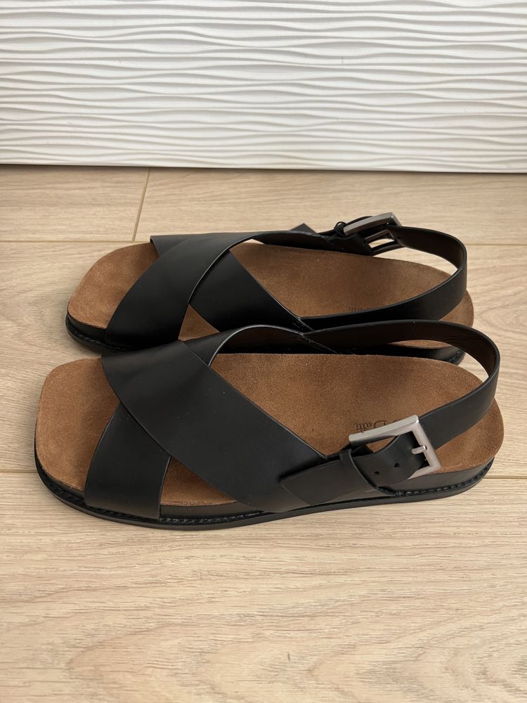 Кожени сандали Massimo Dutti