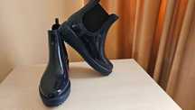 Botine din cauciuc
