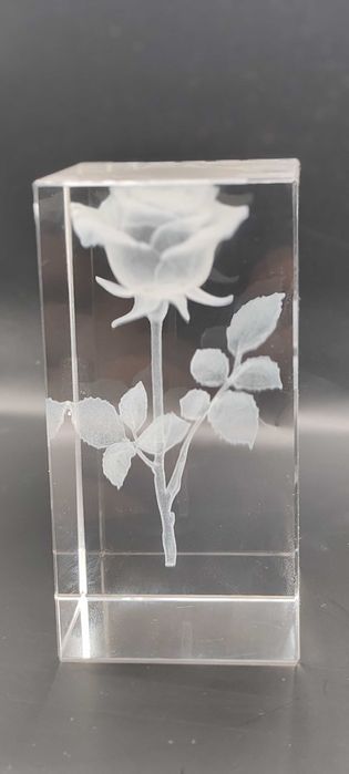 Вечна 3D Гравирана Роза в Кристал - Персонализиран Коледен Подарък