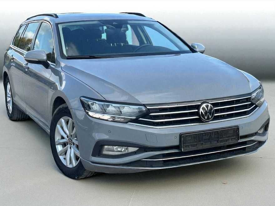 Volkswagen PASSAT 2.0 Tdi 150 cp/ DSG /Apple CarPlay/ Camera/ Full LED