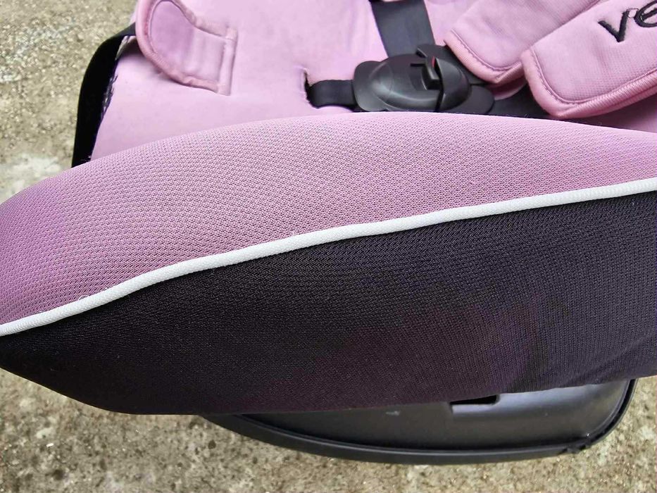 Детско столче за кола Chipolino Verso + розов