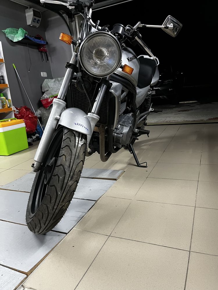Vand Kawasaki Er 5