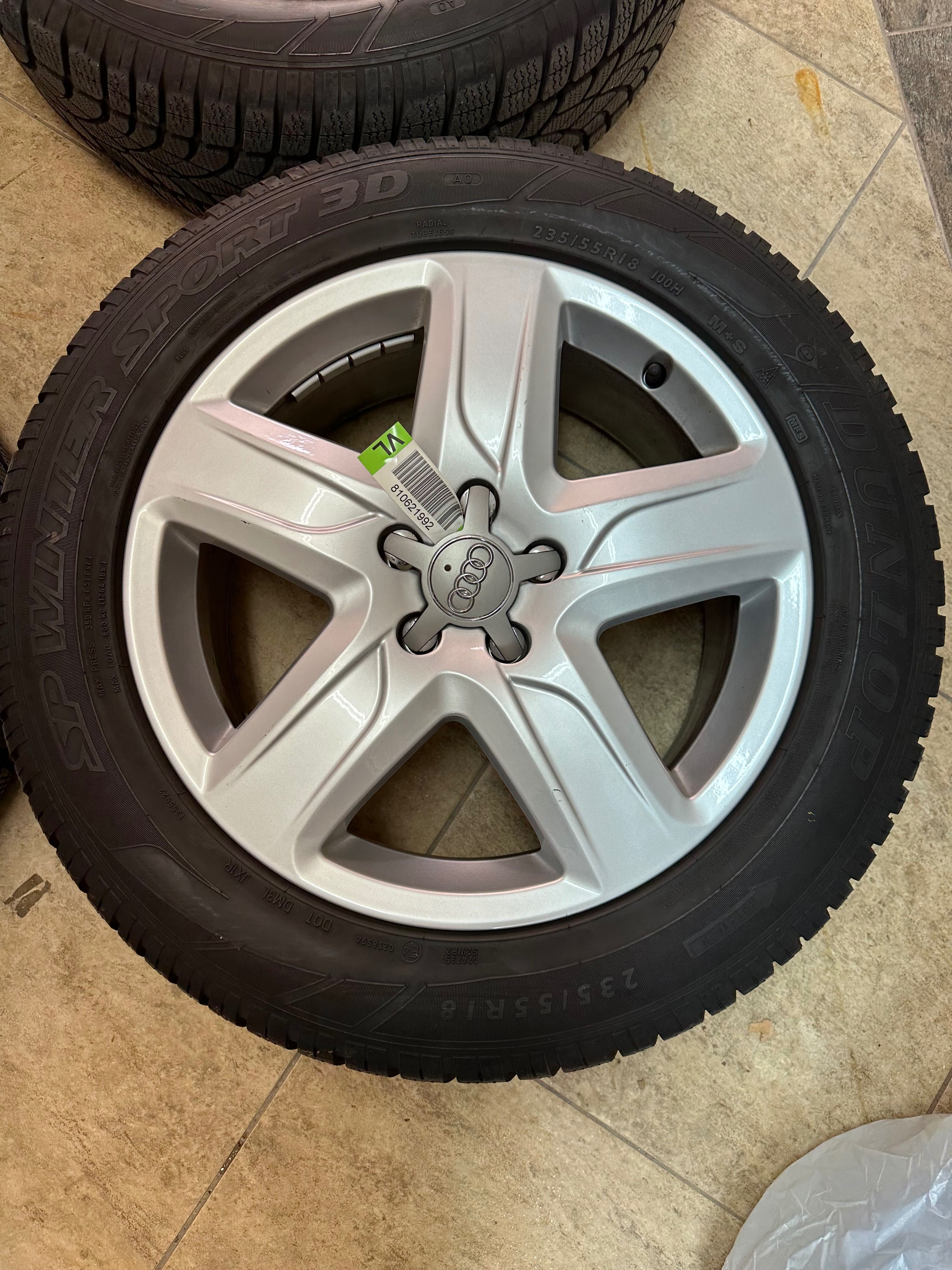 Зимни гуми Dunlop 235/55 R 18 с джанти за Ауди А6