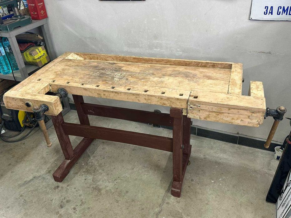 Стар Дърводелски Тезгях