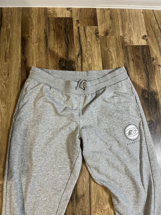 New Balance Basketball size XXL