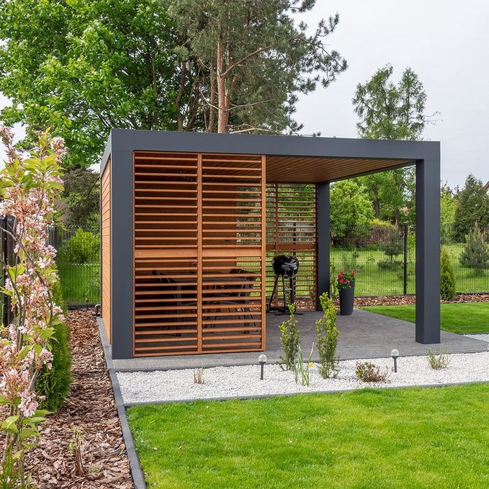 Vând foișoare din lemn