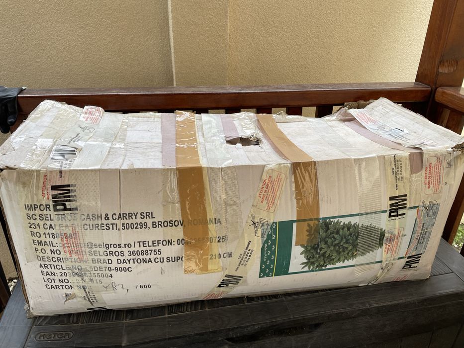 Brad artificial Craciun