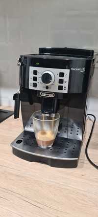 Espressor delonghi magnifica S